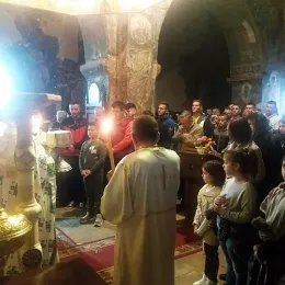 Литургија у храму Светог Николе у Никољцу