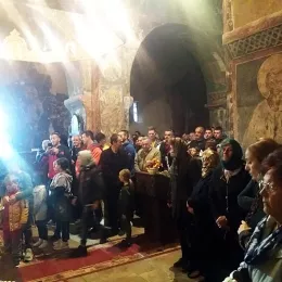 Литургија у храму Светог Николе у Никољцу