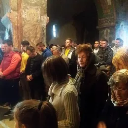 Литургија у храму Светог Николе у Никољцу
