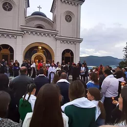 Саборно крштење у Сутивану