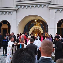 Саборно крштење у Сутивану