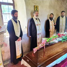 На градском гробљу у Никшићу сахрањен Будимир Благојевић