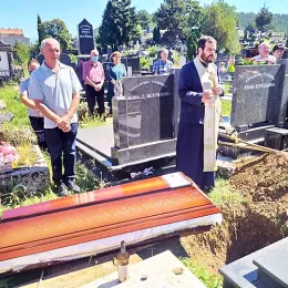 На градском гробљу у Никшићу сахрањен Будимир Благојевић