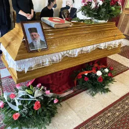 У Милочанима код Никшића сахрањен прота Радојица Божовић
