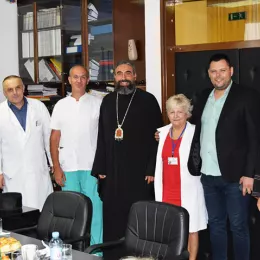 Предсједник Ковачевић и Епископ будимљанско-никшићки Методије уручили донацију ЈЗУ Општа болница Никшић