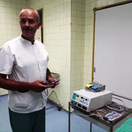 Предсједник Ковачевић и Епископ будимљанско-никшићки Методије уручили донацију ЈЗУ Општа болница Никшић