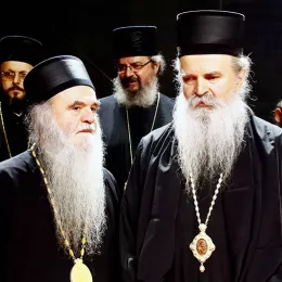 Десетине хиљада верних на свенародном молебну за светињу брака и породице, слогу и мир у нашем народу (УЖИВО))