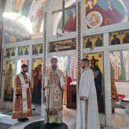 Епископ Методије служио заупокојену Литургију у манастиру Светог Саве у Голији поводом упокојења Ксеније Давидовић 