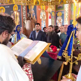 Митрополит Јоаникије на слави манастира Косијерево