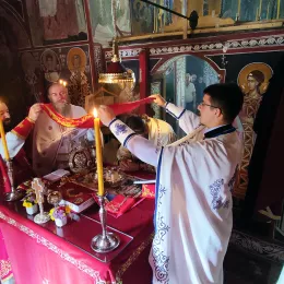 Света Архијерејска Литургија у манастиру Подмалинско