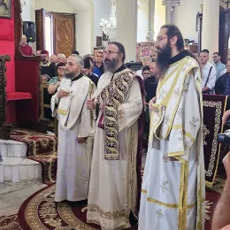 Интронизација Митрополита крушевског и демирхисарског Јована