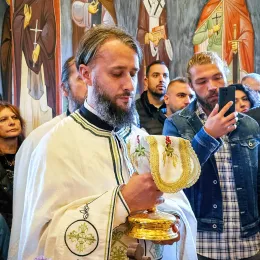 Митрополити Јоаникије и Методије освештали храм Светих Сергија и Вакха у Ђулићима код Андријевице