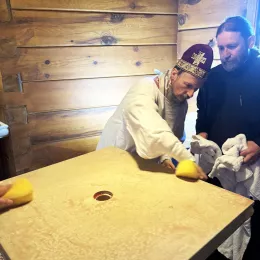 Света Архијерејска Литургија и освећење цркве Светог Пајсија Светогорца у Долима пивским