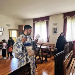 Митрополит Методије служио Литургију у манастиру Подврх