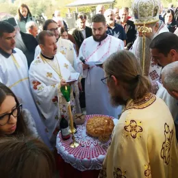 Владика Јоаникије на празник Зачећа Светог Јована Крститеља рукоположио новог ђакона