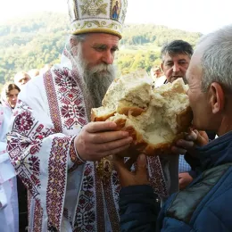 Владика Јоаникије на празник Зачећа Светог Јована Крститеља рукоположио новог ђакона