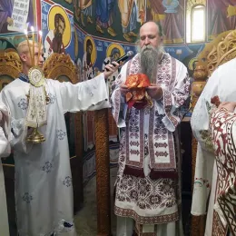 Владика Јоаникије на празник Зачећа Светог Јована Крститеља рукоположио новог ђакона