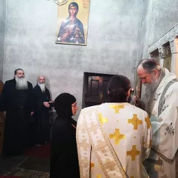 Света Архијерејска Литургија у Ђурђевим Ступовима