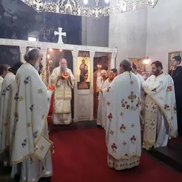 Литургија и помен краљу Александру у Ђурђевим Ступовима