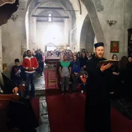 Свечани дочек иконе Богородице Брзопомоћнице у Ђурђевим Ступовима