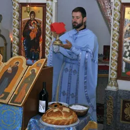 Литургија у селу Подљут