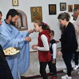 Литургија у селу Подљут