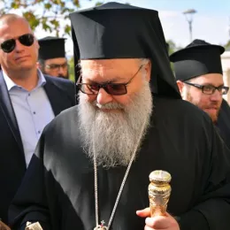 Патријарси антиохијски Јован X и српски Иринеј посјетили манастир Острог