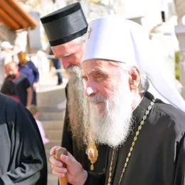 Патријарси антиохијски Јован X и српски Иринеј посјетили манастир Острог