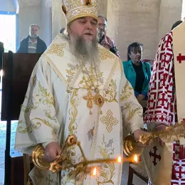 Епископ рибински Г. Венијамин служио у манастиру Косијерево