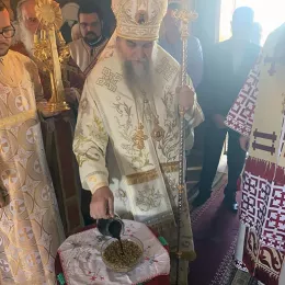 Епископ рибински Г. Венијамин служио у манастиру Косијерево