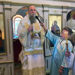 Освећење живописа у храму Благовијести у мојковачким Пољима