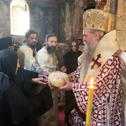 Прослављен новојављени Свети и богоносни Отац наш Пајсије Патријарх Пећки