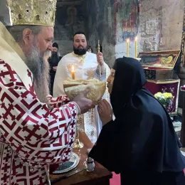 Прослављен новојављени Свети и богоносни Отац наш Пајсије Патријарх Пећки