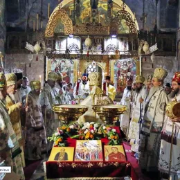 Пећка Патријаршија - Завршно литургијско славље поводом 8 векова Аутокефалије СПЦ у древном седишту српских архиепископа и патријараха