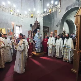 Рукоположење у манастиру Ђурђеви Ступови