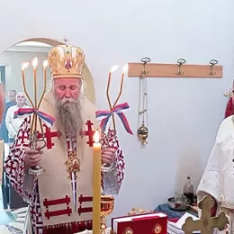 Прослављена годишњица освећења спомен храма на Вучјем долу