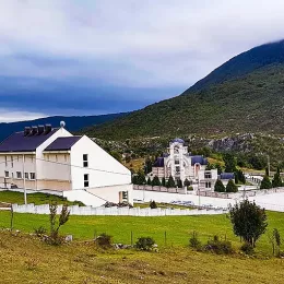 Литургијско сабрање у манастиру Светог Саве у Голији