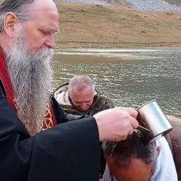 Саборно крштење на благословеној планини Сињајевини