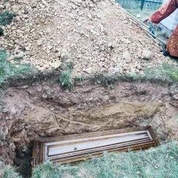 Новопрестављени слуга Божји монах Серафим (Биро) сахрањен у манастиру Ђурђеви Ступови