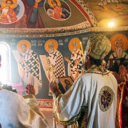 Епископ Методије служио Литургију и помен у манастиру Косијерево