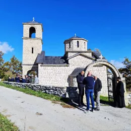 Молитвено прослављен празник Срђевдан