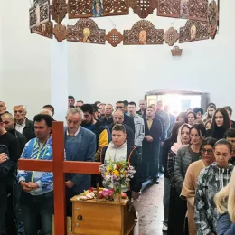 Епископ Методије богослужио у Павином Пољу