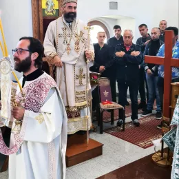 Епископ Методије богослужио у Павином Пољу