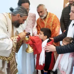 Литургија у храму Светог архангела Михаила у Ријеци Марсенића