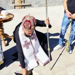 Владика Методије освештао темеље парохијског дома у Бубањама