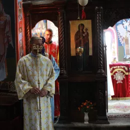 Епископ Методије богослужио у манастиру Косијерево: Монашење и помен припадницима Вучедолске бригаде 