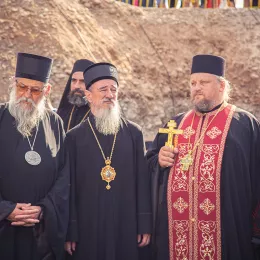 Полагање и освећење камена темељца цркве и гимназије Светога Саве