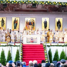 Митрополит Јоаникије на прослави празника Свете Параскеве у Јашију