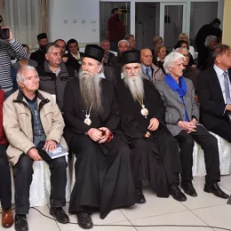 Величанственим пјесничким сабором у Никшићу завршени „Дани Његошеви“