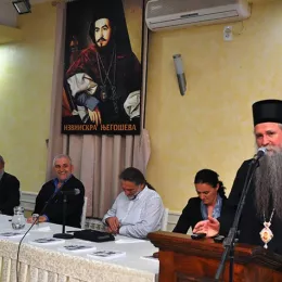 Величанственим пјесничким сабором у Никшићу завршени „Дани Његошеви“